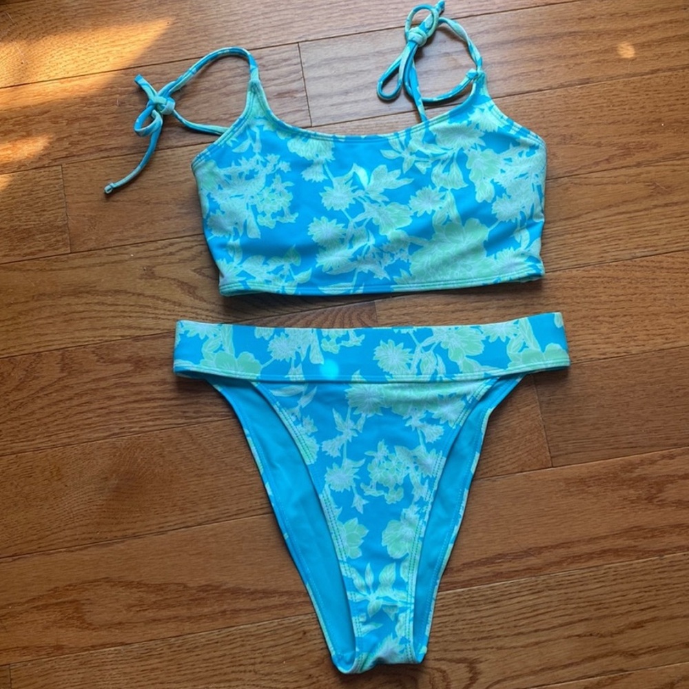 Forever 21 Teal and Green Floral Print High Waist Bikini Set